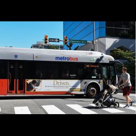 on-site-display-ads-metrobus